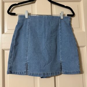 Women’s Light Blue Denim Skort M